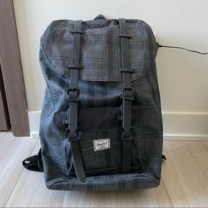 Herschel Little America Backpack Dark Grey Plaid